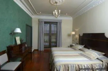 Montecarlo 4*