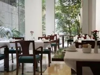 Montecarlo 4*